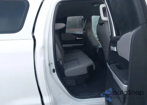 2019 Toyota Tundra Limited 5.7L V8 из США, поврежденный, VIN 5TFBY5F15KX827758